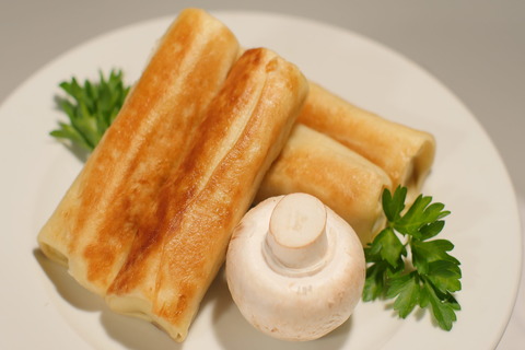 BENDERIKS WITH CHEESE